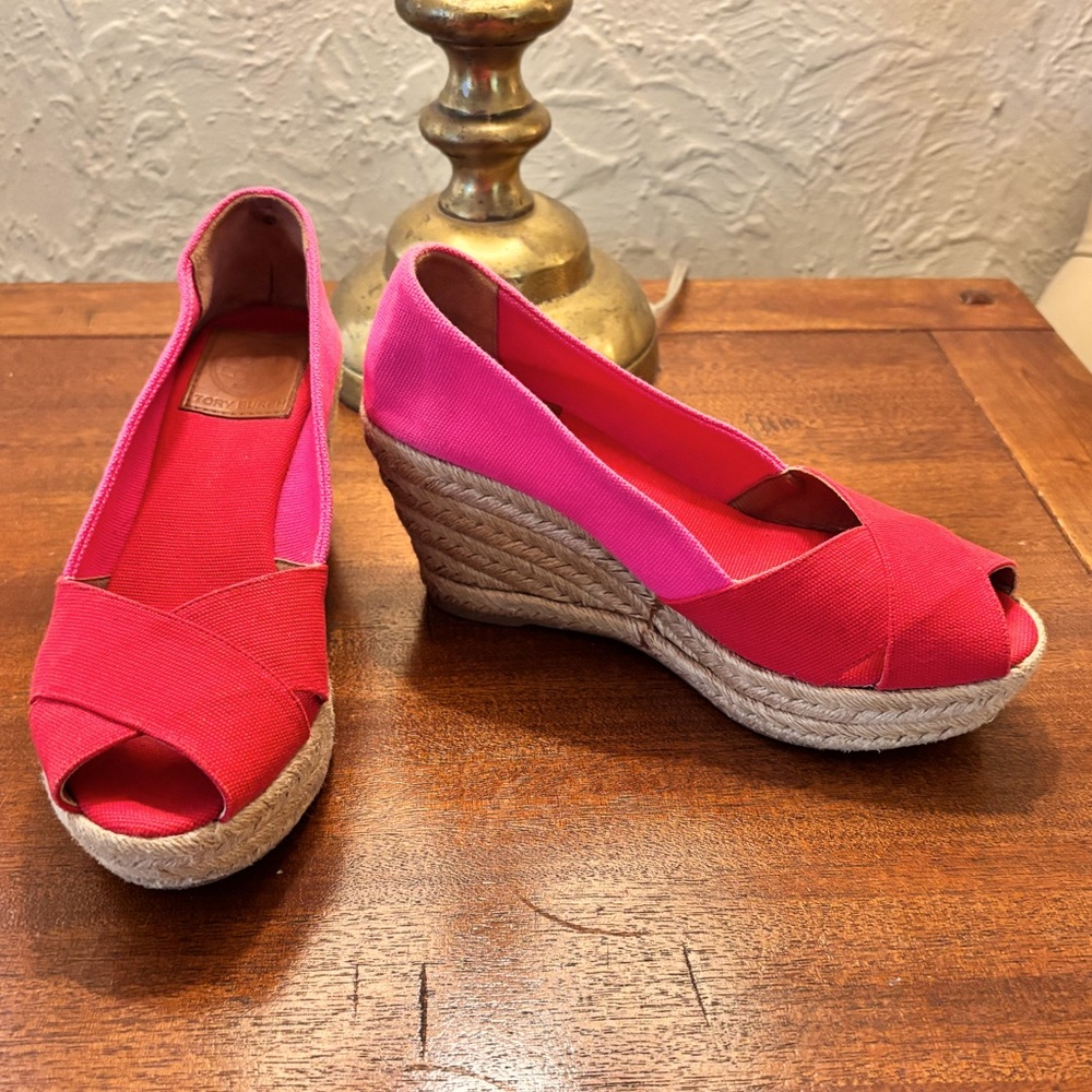 Tory Burch red and pink espadrille wedges woman’s 6